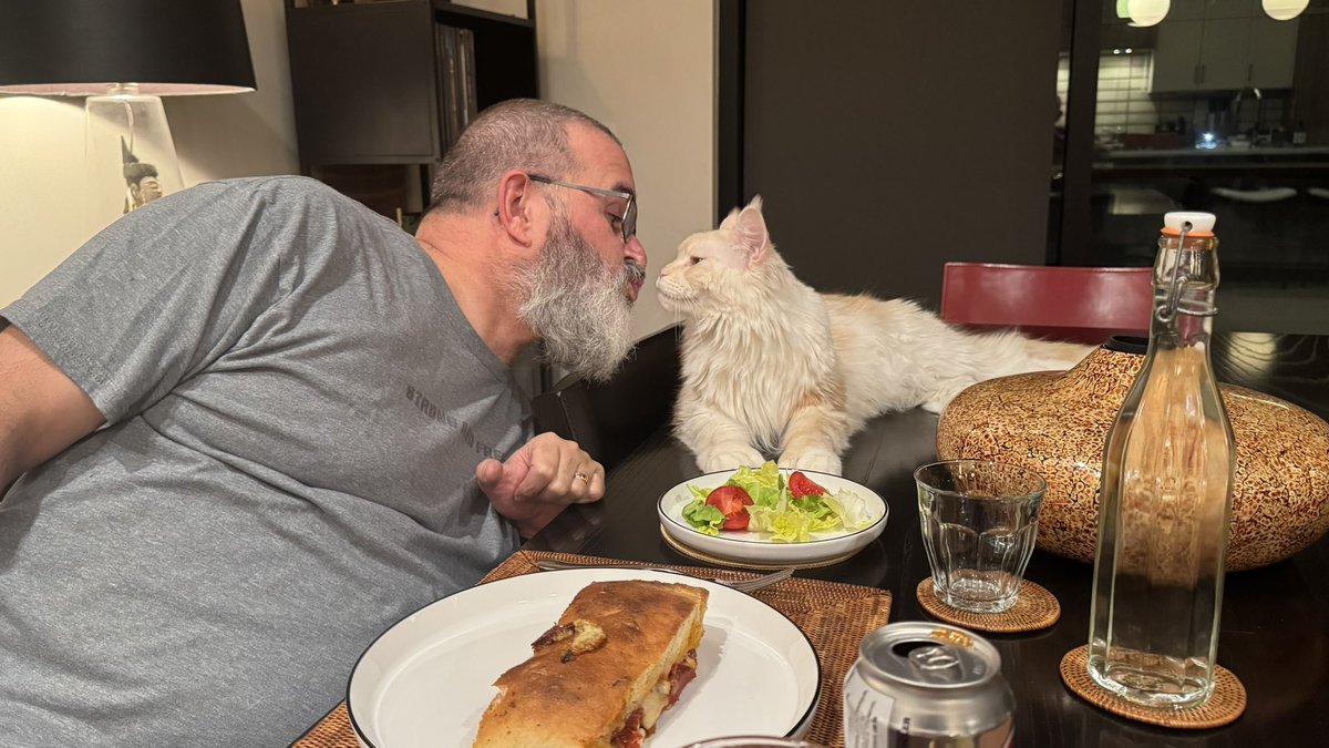 So much negativity in here. Murphy and I love each other . That’s what matters.