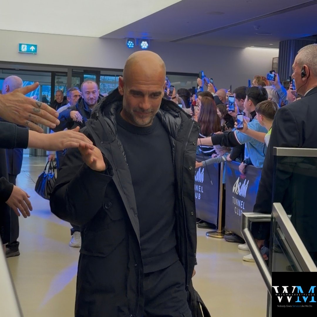 CharlesOBurns's tweet photo. A great day out at @ManCity for my Grandfather's 91st birthday!

Thank you to @EddyRimmer  and the whole team for making this terrific day at The Tunnel Club one to remember.

I might be a @ManUtd  fan, however this was awesome! https://t.co/w217JzjUk9