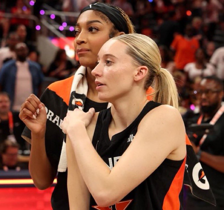 PureBBHoney's tweet image. My 5s 🥰