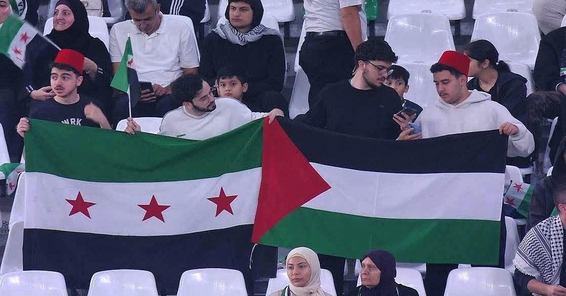 OsamaGaza_PS's tweet photo. من أجمل المباريات في تاريخ كرة القدم 🔥
الرسالة #واضحة وأهم من المباراة نفسها 👌
مبارك التأهل لمنتخبنا الفلسطيني وللمنتخب السوري الشقيق 🇵🇸❤️🇸🇾 https://t.co/b2F2kTXnyB