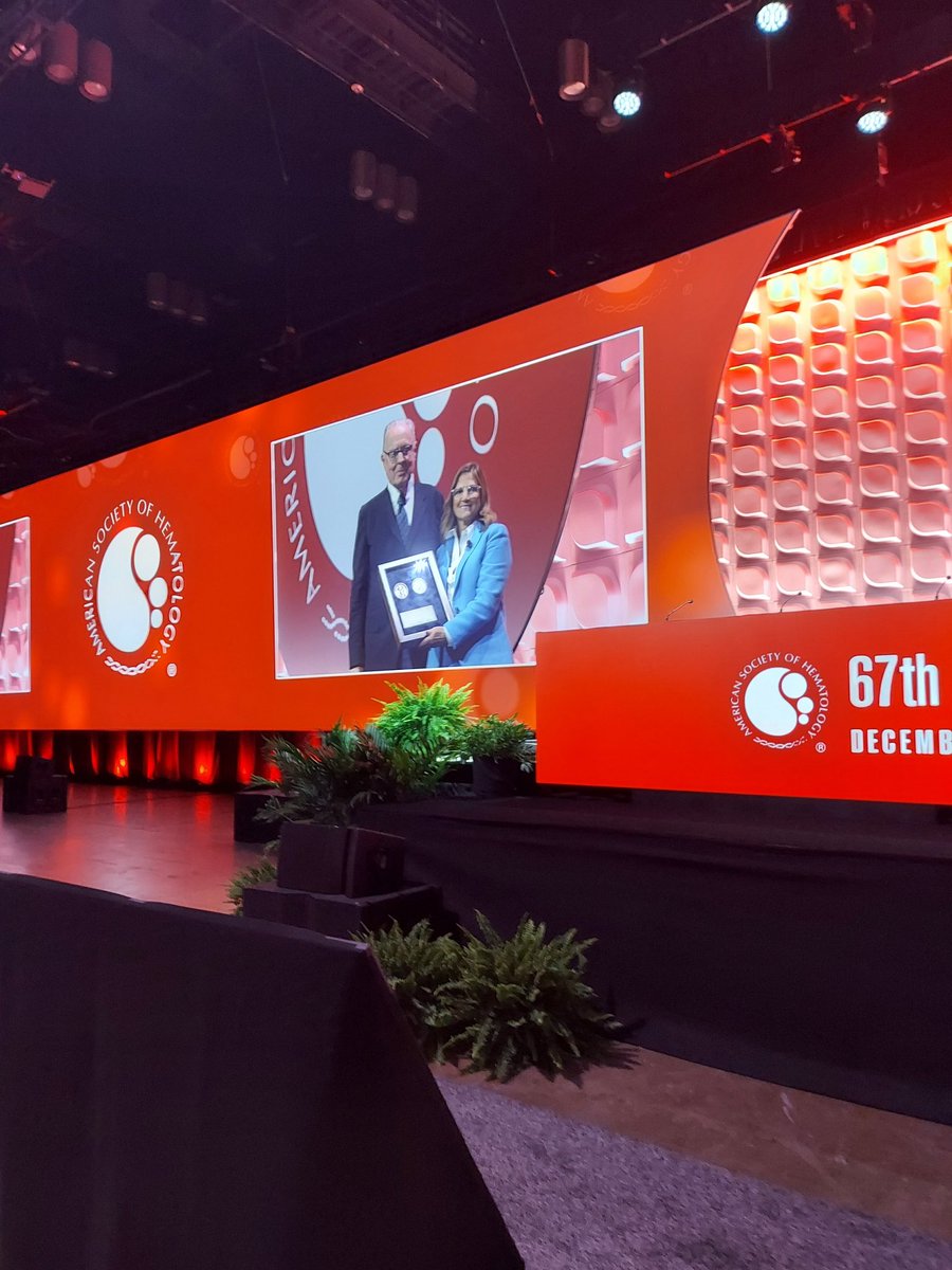 fredhutch's tweet image. Congrats to Fred Hutch #HSCT pioneer Dr. Rainer Storb on receiving the Wallace H. Coulter Award for Lifetime Achievement in Hematology at #ASH25! 🩸 👉 bit.ly/3MkdPdx