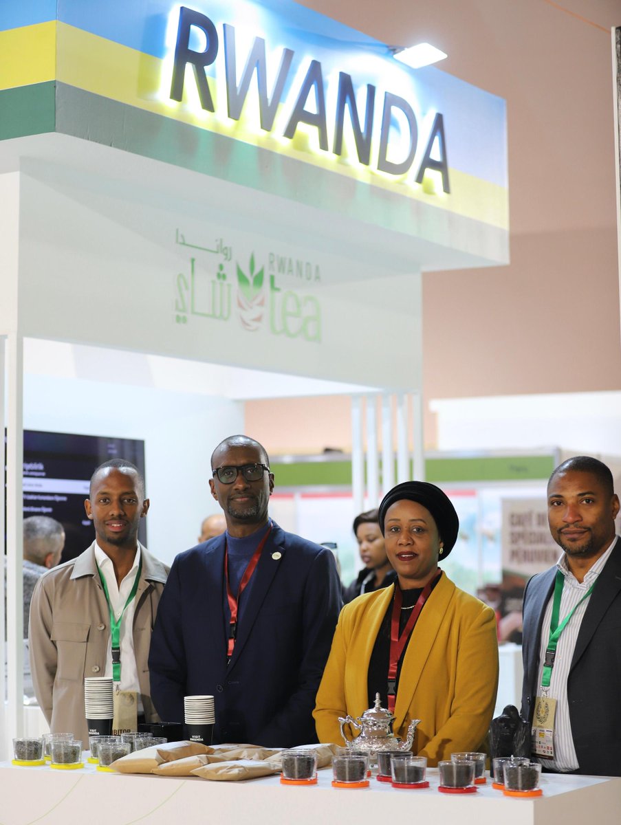 RwandAgriExport's tweet photo. 🚨Just In🚨

Today in Morocco, NAEB's CEO @_claudebizimana visited each exhibitor at Rwanda's stand during the ongoing Marrakech Coffee & Tea Festival 2025, where #Rwanda is the honored country.  

He also presented the country’s coffee and tea sectors experience to the festival participants.

#RwandaCoffee #RwandaTea