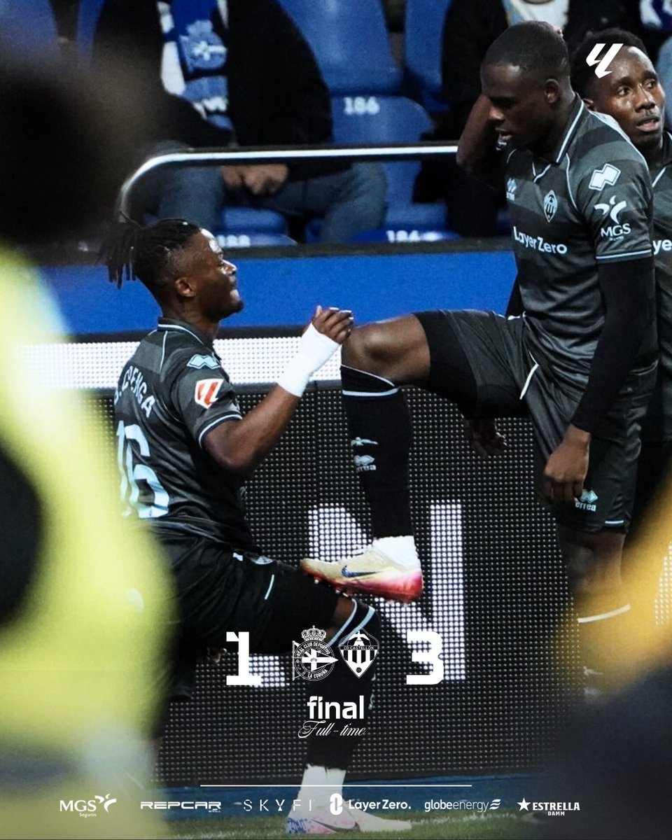 CDCastellon's tweet image. FINAAAAAAAAL EN ABANCA-RIAZOR(AZO) (1-3)

BRUTAL, MAGISTRAL, FENOMENAL, SENSACIONAL, MARAVILLOSA, MAJESTUOSA, BRILLANTE VICTORIA ALBINEGRA EN A CORUÑA

DOUÉ, BRIGNANI Y CIPENGA ANOTARON LOS TANTOS ALBINEGROS

#DéporCastellón
#PPO👂