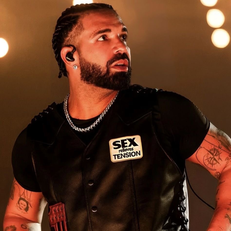 Drake has now earned over 17 BILLION streams on Spotify in 2025 across all credits 🔥🦉

He is on course for his biggest year ever on the platform.