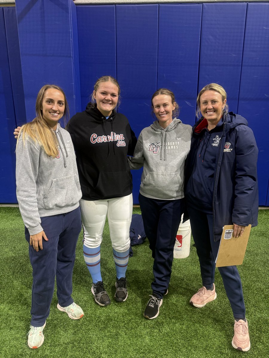 Had an absolute 💥 at the <a href="/LibertySB/">Liberty Softball</a> camp yesterday! Love learning &amp; working with <a href="/CoachDot_LU/">Dot Richardson</a>, <a href="/SamiFagan/">Sami Fagan</a>, <a href="/coachkfagan/">Kasey Fagan Graham</a>, &amp; most importantly the girls on the team! What a great atmosphere! Can’t wait to be back! <a href="/EliteFusetti/">Carolina Elite SC Nat’l - Fusetti</a> <a href="/SoftballRecruit/">Softball Recruit 🥎</a> <a href="/TOP_D1RECRUITS/">Softball Top Preps Retweet</a> <a href="/DirectRecruits/">Direct Recruits</a>