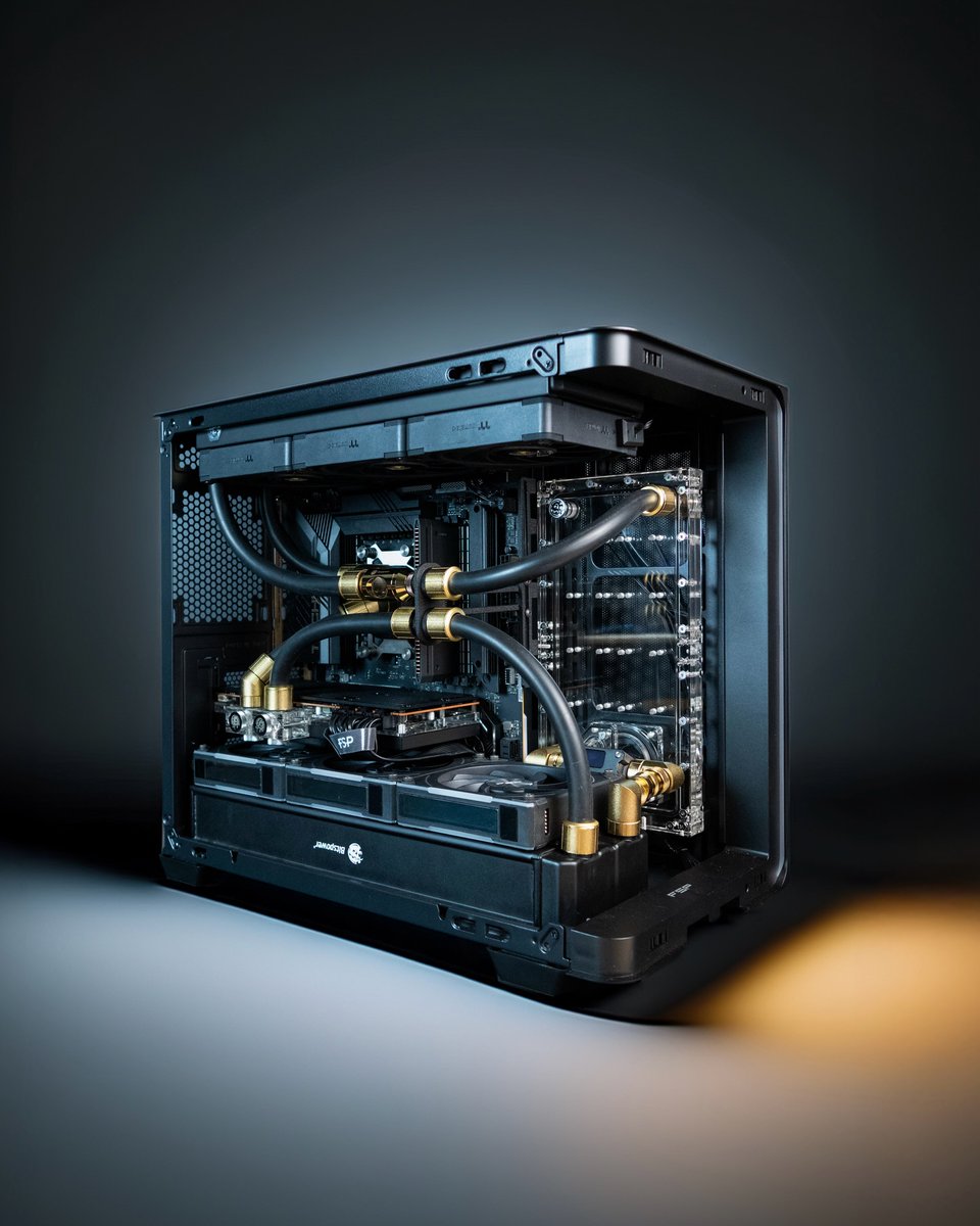 XPCMTeam's tweet image. Project JPS by @CpkNicolas 

#pcbuild #pcsetup #pcmodding #gamingpc #custompc #xpcm #watercooling #customloop #bitspower