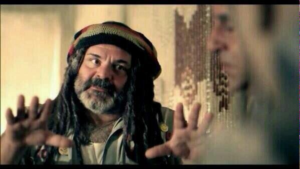 Beyler rica ediyorum cekunun babası ben çıkmıyim kafam patatese döndü he