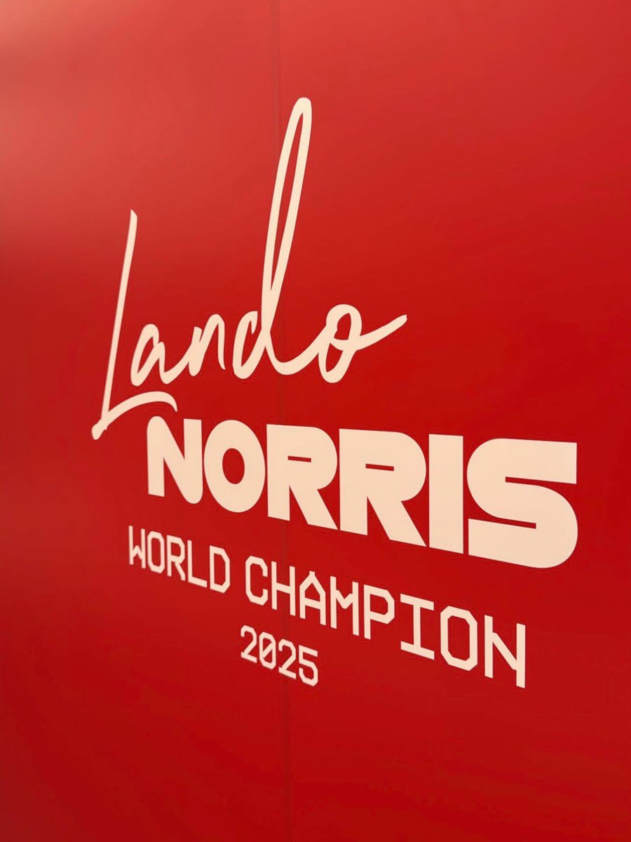 Norrislandofans's tweet image. STILL CANT BELIEVE IT