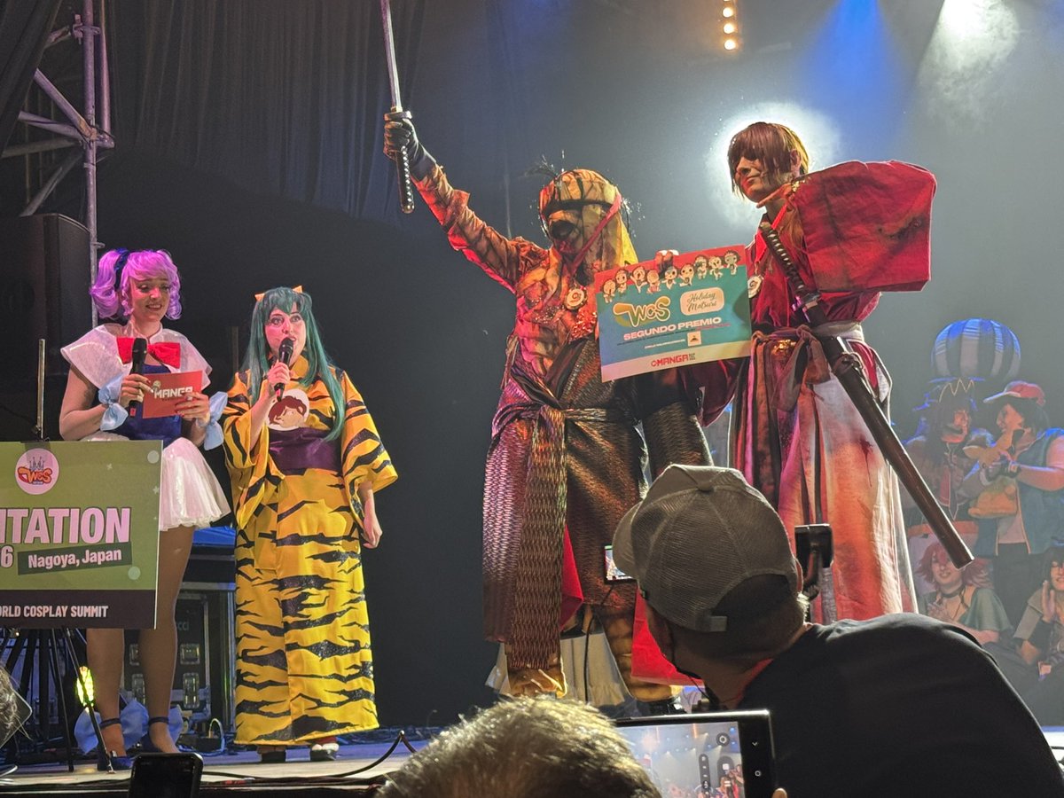 EsCosplay tweet media