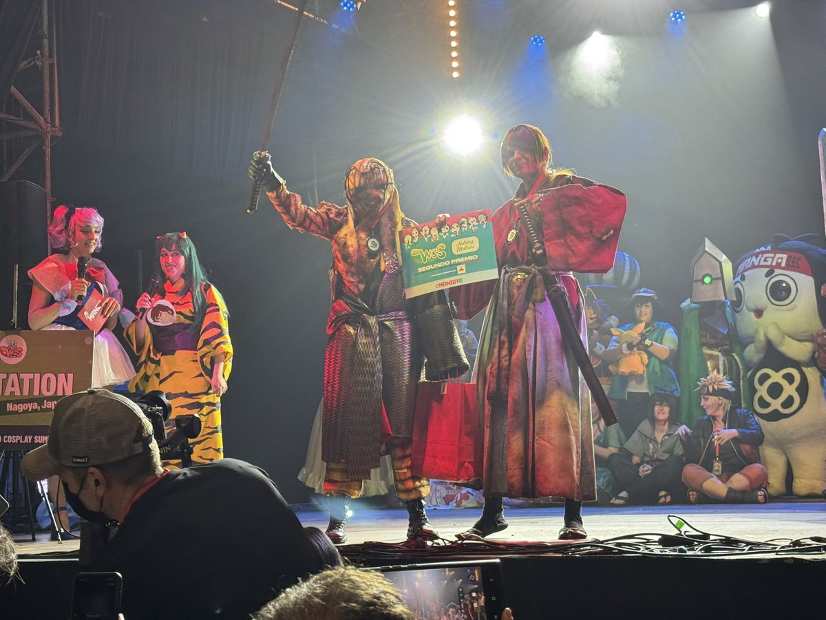 EsCosplay tweet media