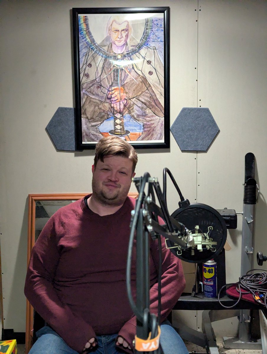 PathofNightPod's tweet image. Recording day, and the Prince sits in his throne before the painting of his sins.

Thanks so, so much to the fan artist (Sheri Purser) who gave is us this incredible artistic gift at #PAXU!
