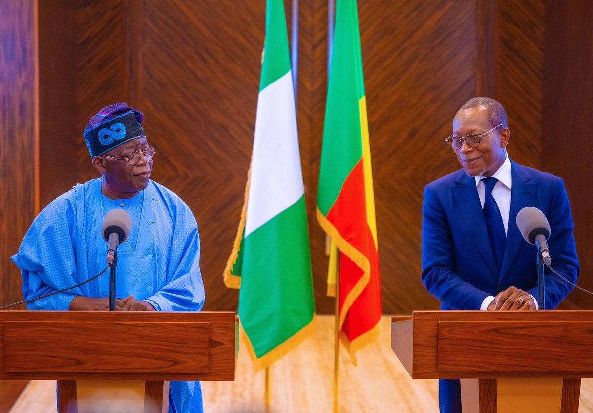 STATEHOUSE PRESS RELEASE

President Tinubu commends Nigeria's Armed Forces for protecting democracy in Benin Republic

President Bola Ahmed Tinubu has commended the gallantry of Nigeria's military on Sunday for responding swiftly to the request by the Government of Benin Republic