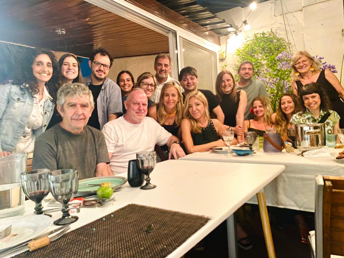 Escuela Francesa - UBA tweet media