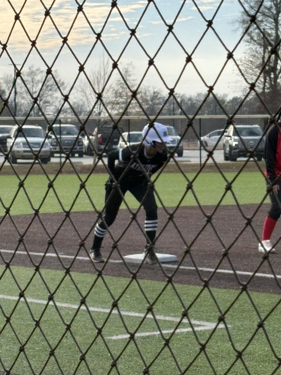 Josie Hamm tweet media