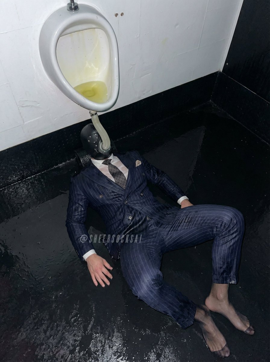 When you left for work this morning you did not think you'd end up as a human urinal. #ai