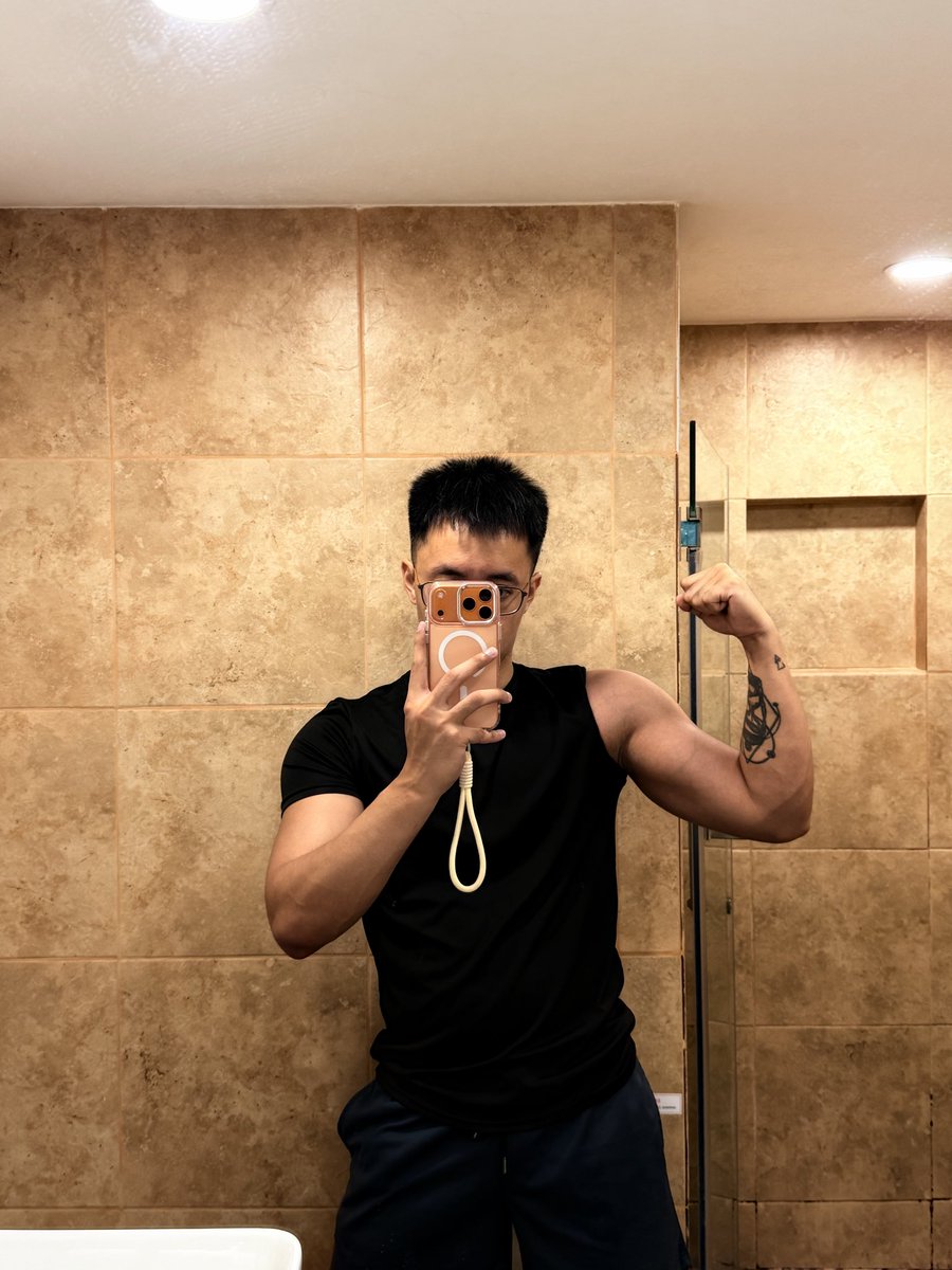 chuckshack14's tweet image. Getting there? 🤔