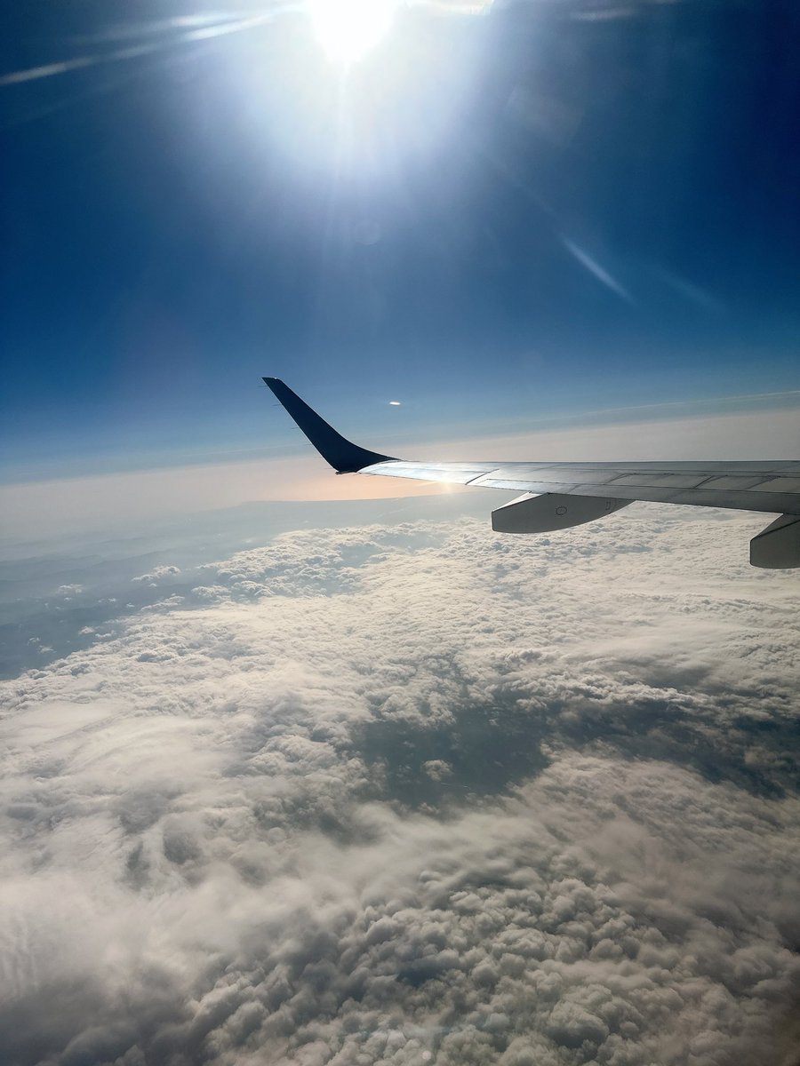 JavaLangRuntime's tweet image. 関西天気悪いのか？