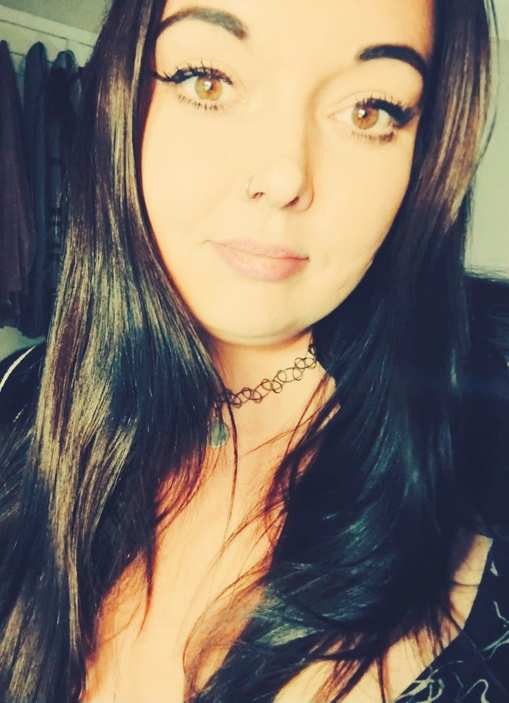 SugarGoddess91's tweet photo. You think you can handle a true Dominatrix ⛓️👸💸🖤

Sub application⤵️
https://t.co/h5WrliCUv7

FindomCanada Femdom Toronto CBT Ballbusting FootWorship JOI CEI Spit FeetFetish AssWorship Cuckold Smoking Wrestling SPH
@BowedHead @_SubmissiveMan_ @DommeHouseTV @dommes_rt @RtSlavv https://t.co/1eCjBwOpuI