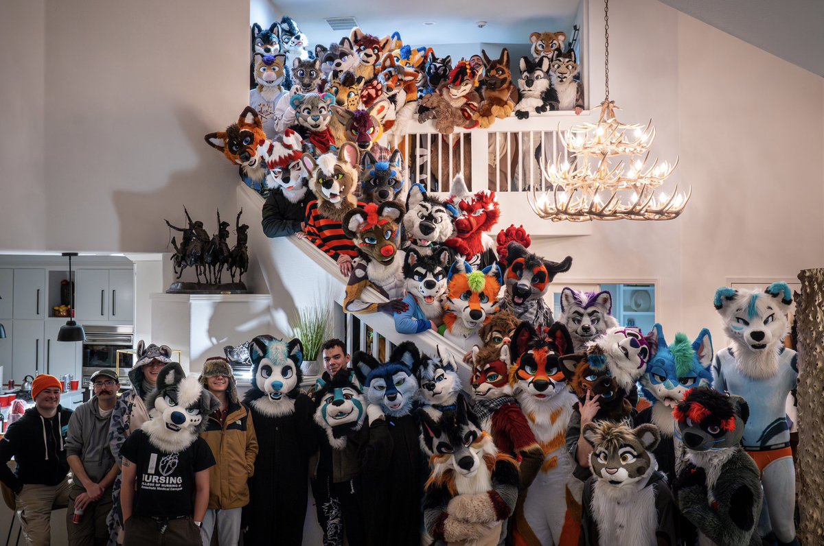 StellarAntares's tweet image. Breckenridge Après Crew 🎿