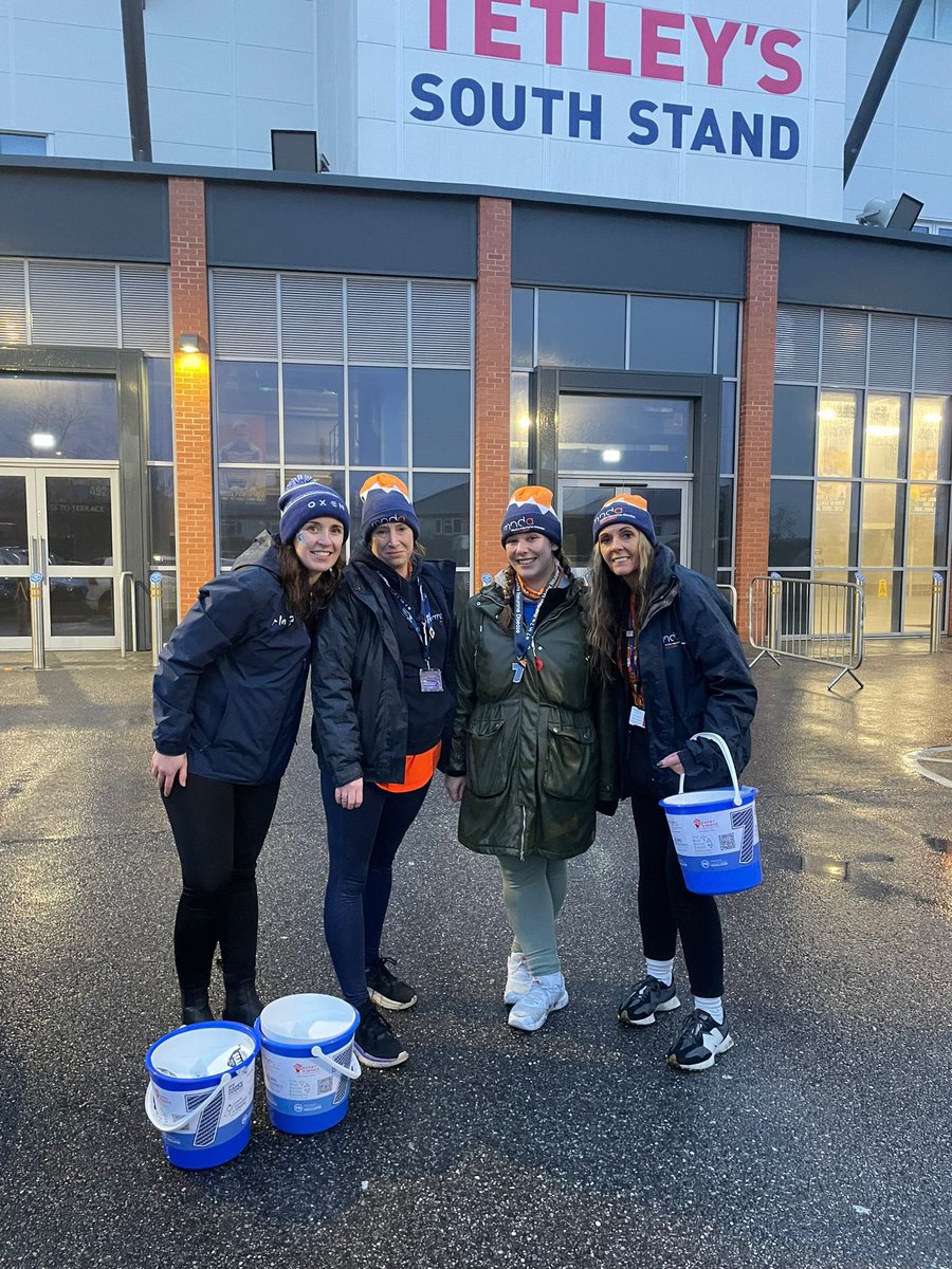 Staceyk51's tweet photo. That’s a wrap 🥁 What a week of phenomenal fundraising and incredible impact from the absolute legend that is Kevin Sinfield &amp; his 7In7 team👏🏼👏🏼

#7In7Together #TeamMND #ProudFundraiser https://t.co/37JifmRqWf