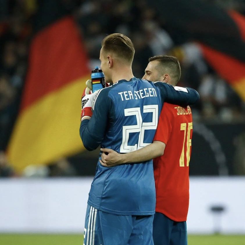 mterstegen1's tweet photo. A perfect ending last night for you, Jordi! A fantastic career for such a great player. We won so much together at the club of your heart, Barça, and it’s great to see you lifting this trophy in your farewell with Miami. Wishing you and your family the best of luck in the next chapter. ⚡️⚽️
@JordiAlba