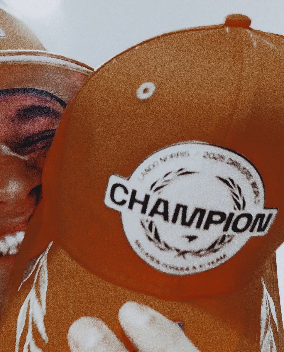 𝙂𝙤𝙡𝙙𝙚𝙣 𝘽𝙤𝙮 𝙤𝙛 𝙋𝙖𝙥𝙖𝙮𝙖 tweet media