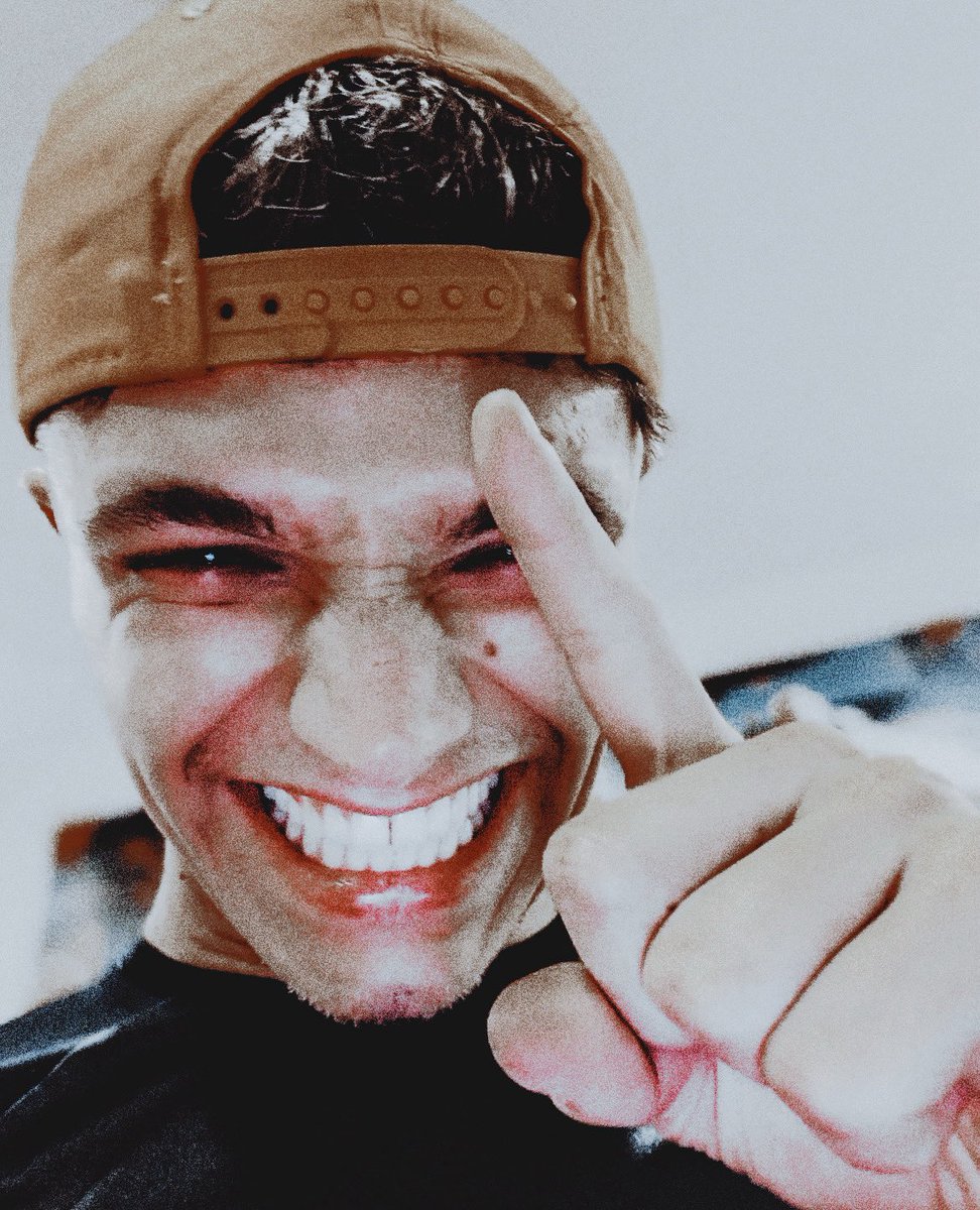 𝙂𝙤𝙡𝙙𝙚𝙣 𝘽𝙤𝙮 𝙤𝙛 𝙋𝙖𝙥𝙖𝙮𝙖 tweet media