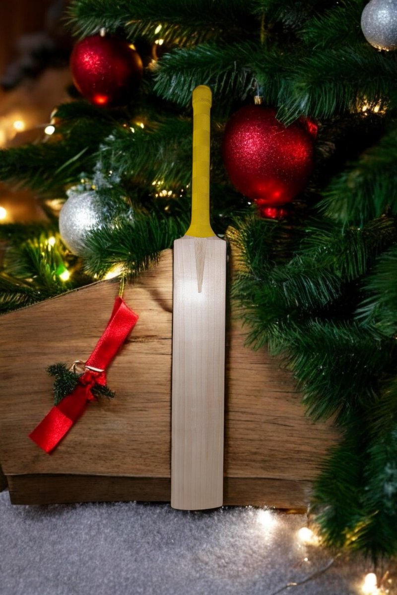 🎄 Advent Calendar – Day 7 🎄

Today’s star: a Players Grade Cricket Bat — pure class. 🏏✨

• 10 grains
• Featherlight 2.7lb
• Unreal balance &amp; pickup

🎁 Today only: £250
Includes your choice of stickers, grip, scuff sheet, padded bat cover, and toe protection.