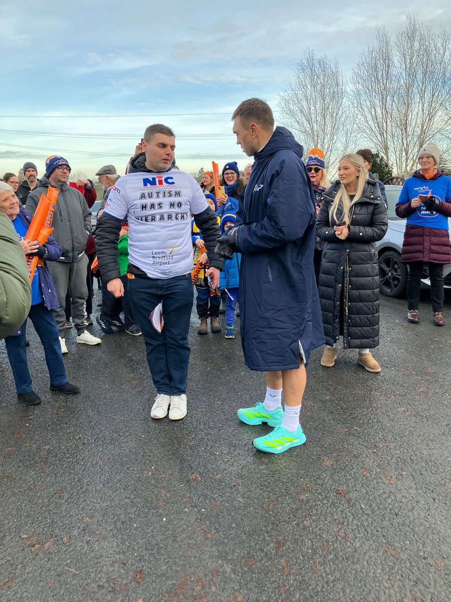 Staceyk51's tweet photo. I’m incredibly grateful to have been a tiny cog in a huge wheel and beyond proud to represent the MND Association and beyond blessed to do the job I do with the people I get to spend my days with 🤩 Thank you doesn’t cover it 🙏

#7In7Together #TeamMND #ProudFundraiser https://t.co/1WTnxTvwjd