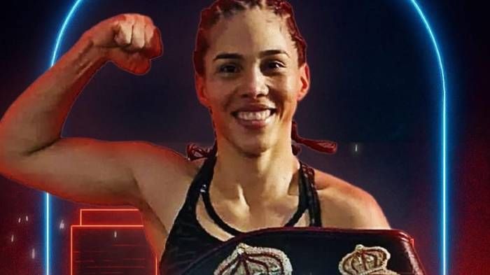 Boxeo: Panameña Nataly Delgado brilla ante su gente.
elsiglo.com.pa/deportes/boxeo…