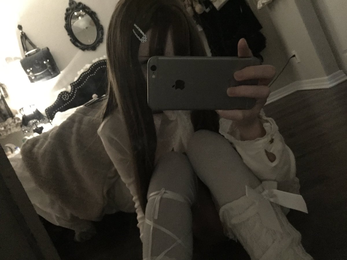 urstitched's tweet image. 