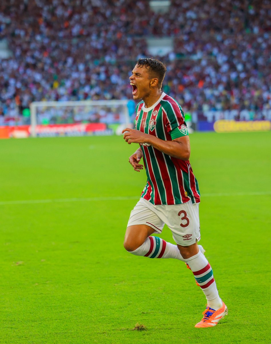 Monstro! Ídolo! 🇭🇺

📸 <a href="/rsantosarantes/">Rafael Arantes</a>