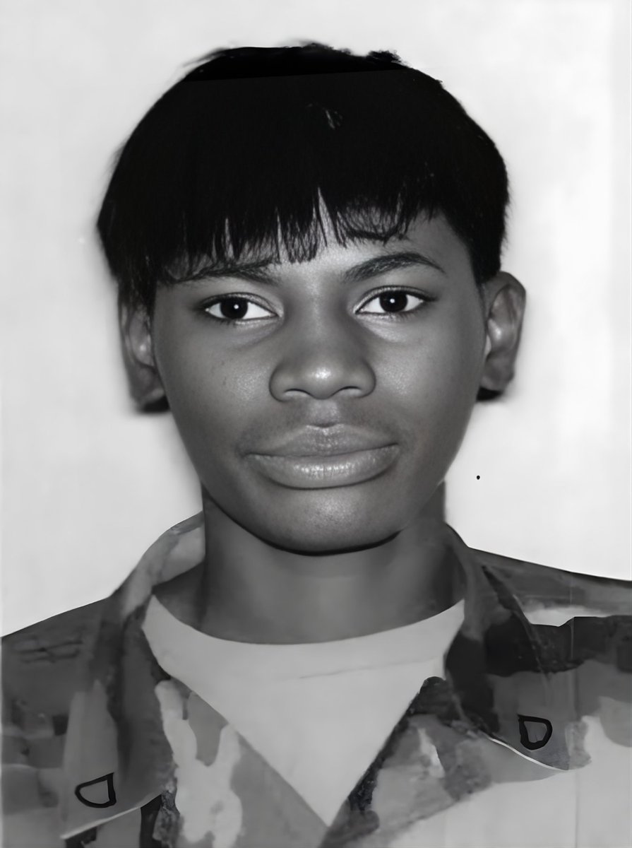 TrueCrimeFeline's tweet image. 💥𝗗𝗢𝗖𝗨𝗠𝗘𝗡𝗧💥
#TanyaJackson #Peaches
#TanyaDeniseJackson
#TatianaMarieDykes
#TatianaDykes #Murder
#Florida #NewYork
@truecrimegisela
#AndrewDykes
#RexHeuermann
#LISK

📄 FUGITIVE WARRANT
⛓️ Andrew Dykes

#GrizzlyTrueCrime
Link to Document ⬇️
drive.google.com/file/d/1JVIVgO…