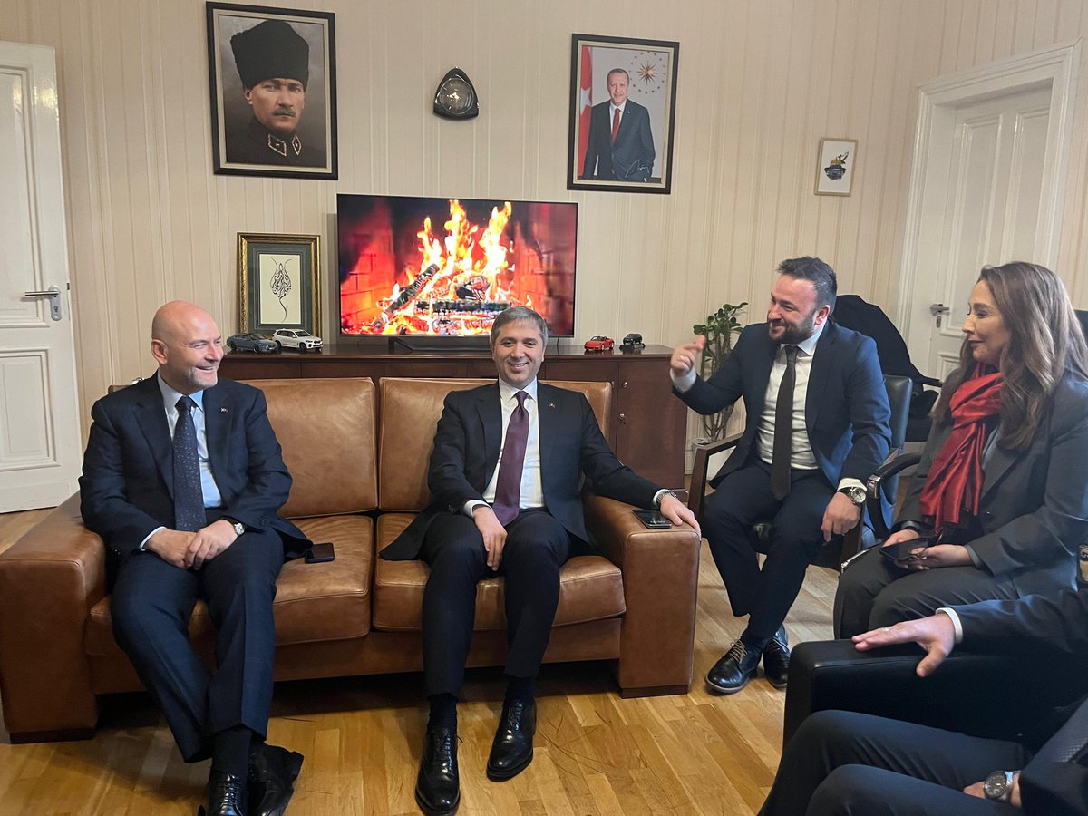 kocakyusuf61's tweet photo. UID Akademi programının açılışına iştirak etmekten memnuniyet duydum. Devlet büyüklerimizle gerçekleştirdiğim samimi sohbetler gerçekten çok kıymetliydi. Bu güzel organizasyonda emeği geçen herkese içtenlikle teşekkür ederim. https://t.co/ieTCcykvDf