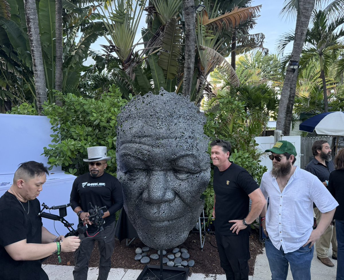 Incredible week at <a href="/bitbaselart/">BitBasel</a>

Legends all around, the future is bright. #BitBasel2025 🚀

Liberum Commercium. 🌐🗽