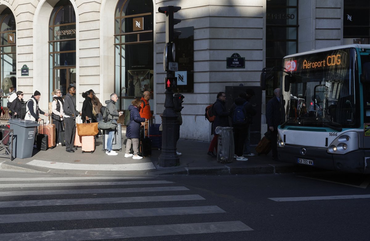 ❌ Le Roissybus, qui relie Paris à l’aéroport Charles-de-Gaulle, sera supprimé à partir de mars 2026

➡️ l.leparisien.fr/wkfs