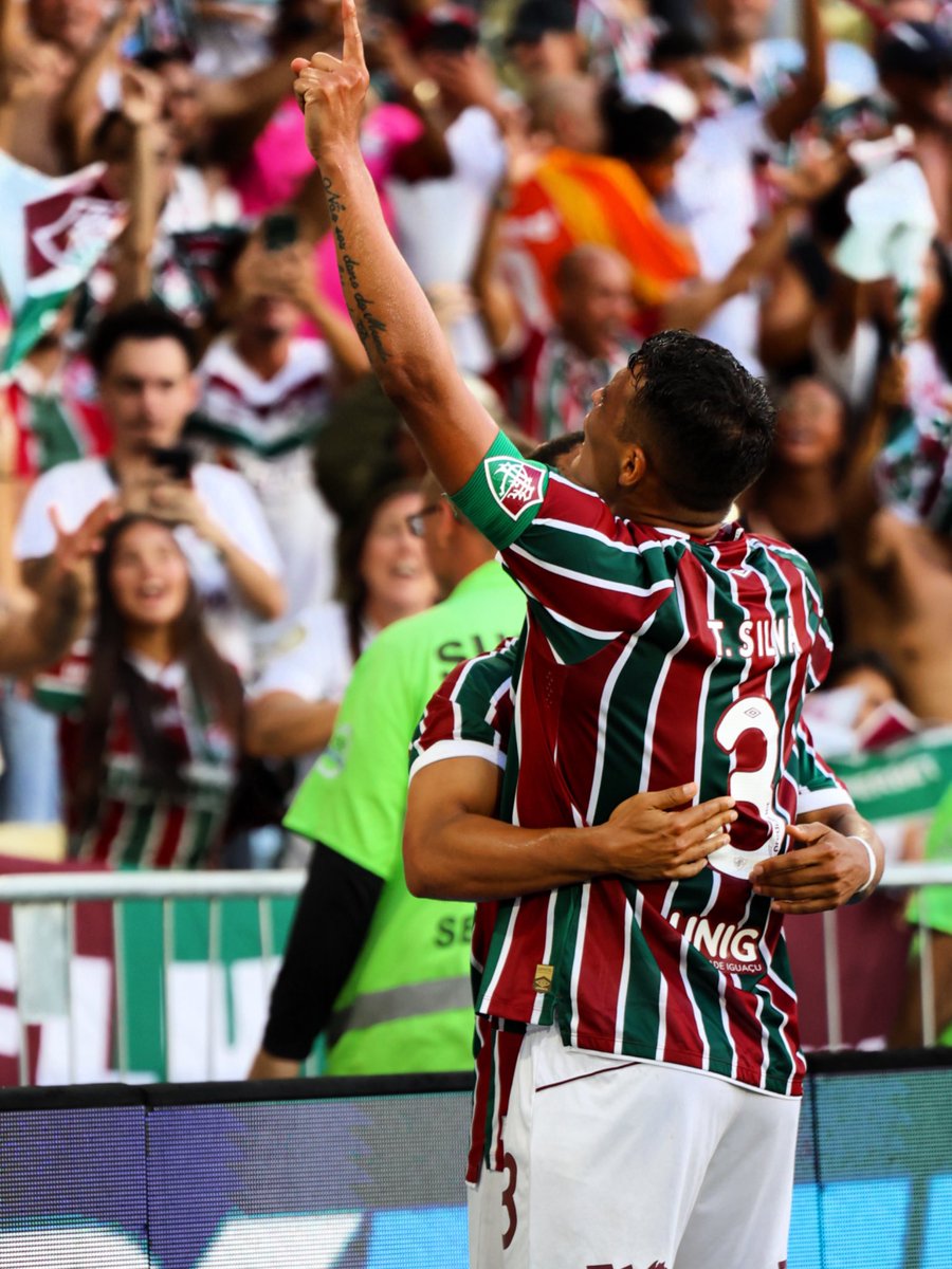 É REI! 👑🇭🇺

📸 <a href="/rsantosarantes/">Rafael Arantes</a>