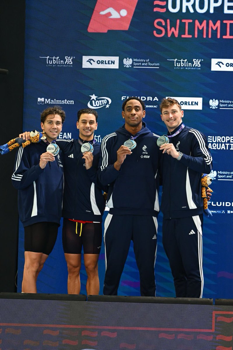 FFNatation's tweet photo. #EnDirect #Natation #Lublin2025
Championnats d'Europe de Lublin - Jour 6 : l'équipe de France termine en beauté avec quatre médailles d'argent et deux records de France 👉🏼 https://t.co/p8H5jeDeUc
📸 KMSP / S.KEMPINAIRE
#TeamFrance #TeamFFN https://t.co/PLEmJiUhqh