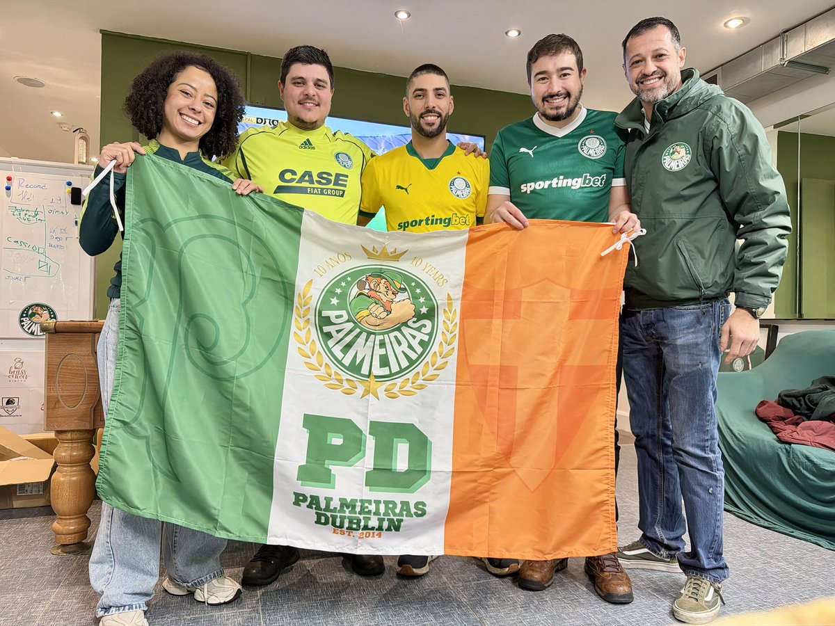 Ceará 1x3 <a href="/palmeiras/">SE Palmeiras</a>

#diadepalmeiras #familiapalmeiras  #palmeirasminhavidaévocê #avantipalestra #palmeirasdublin  #palestraitalia #maiorcampeãodobrasil #verdeéacordainveja #alviverdeimponente #palmeirasdetodos #ireland #almaecoração #todosomosum #dublin