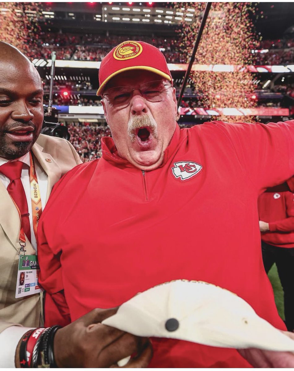 NathanGerdts's tweet photo. Alright. Fine. In 4 hours, we #Chiefs https://t.co/z1cVLd9dVR