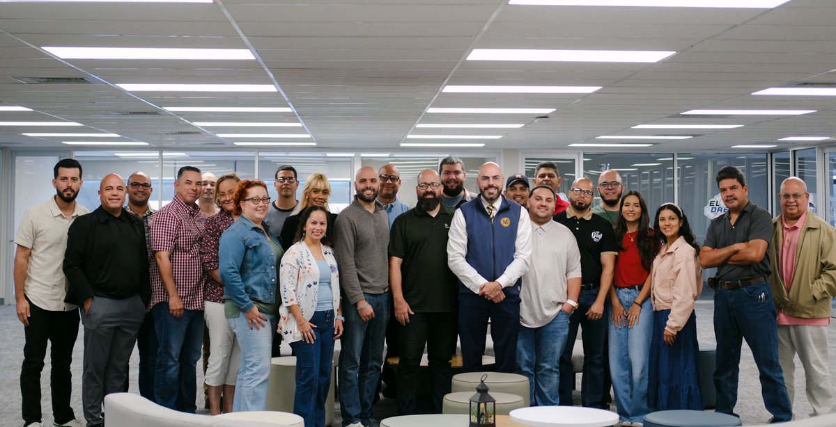 seminarioBPR's tweet photo. ¡Ayer culminamos con alegría la última clase de Doctrina Bíblica I de este semestre en el Seminario Teológico Bautista de Puerto Rico! 📖

📅 Nos vemos el 13 de enero para comenzar con entusiasmo el próximo curso: Doctrina Bíblica II.

¡Seguimos firmes en la sana enseñanza! https://t.co/8zbpUtdyLw