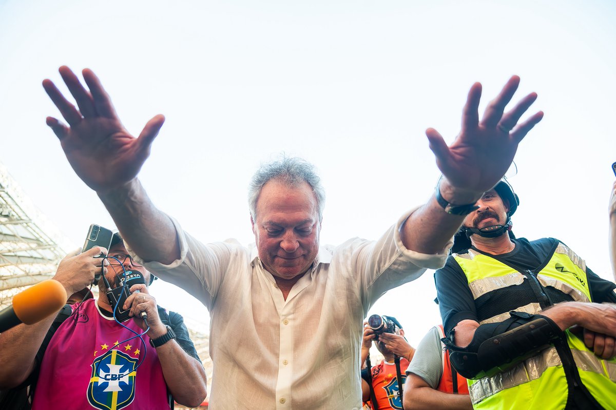 OBRIGADO POR SER VERMELHO.

📸 <a href="/MaxPeixoto91/">Max Peixoto 📸🇦🇹</a>