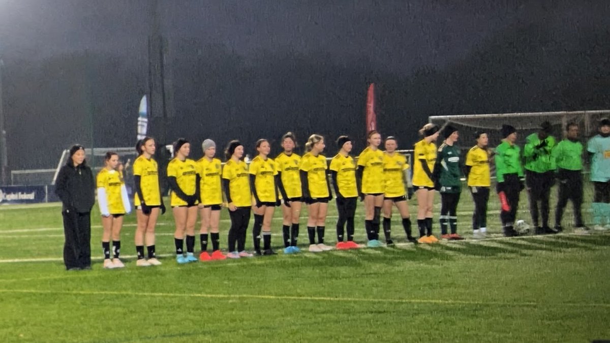 DLessmeier's tweet photo. That's a wrap from KC. MY thanks to the ECNL RL, Coach Daniel,  @sportingsgf 09 Chelsea, and our opponents, who came over from Philly and New York. Loved to ball with y'all! #ECNLRL #ECNLKC https://t.co/B8GeVQiEe9