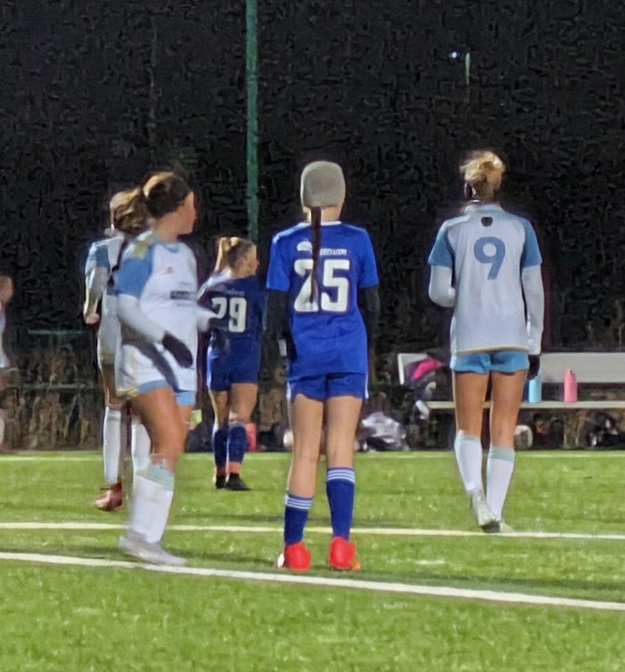 DLessmeier's tweet photo. That's a wrap from KC. MY thanks to the ECNL RL, Coach Daniel,  @sportingsgf 09 Chelsea, and our opponents, who came over from Philly and New York. Loved to ball with y'all! #ECNLRL #ECNLKC https://t.co/B8GeVQiEe9
