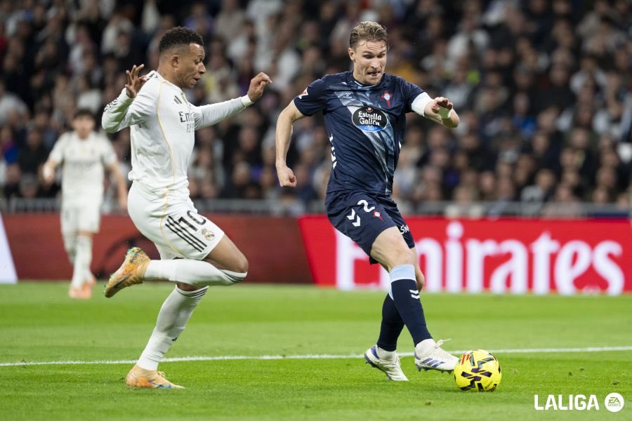 Copa_Lal's tweet photo. 🚨🚨🚨⚪️ جماهير ريال مدريد تهتف الان :

" الفساد في الإتحاد الإسباني ". https://t.co/Z8b90Eg8Lo