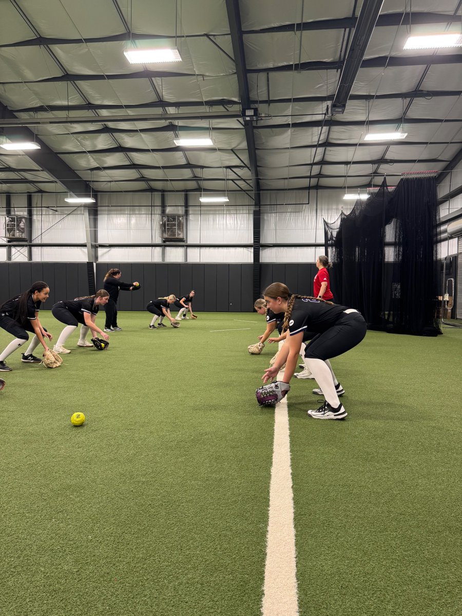 ExtremeElite16U tweet media
