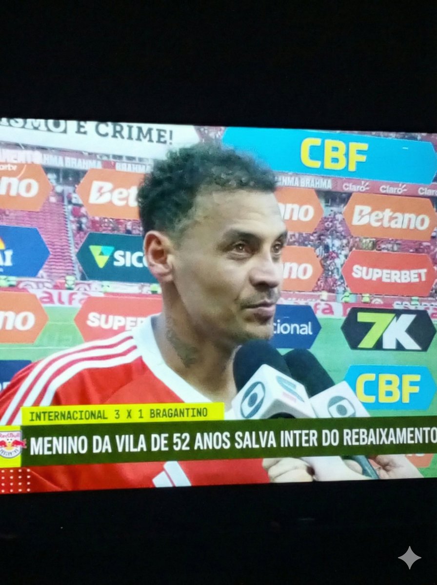 E o nosso menino da Vila Alan Patrick que meteu mais um gol e ajudou o Internacional a se livrar do rebaixamento 👏🏼👏🏼👏🏼