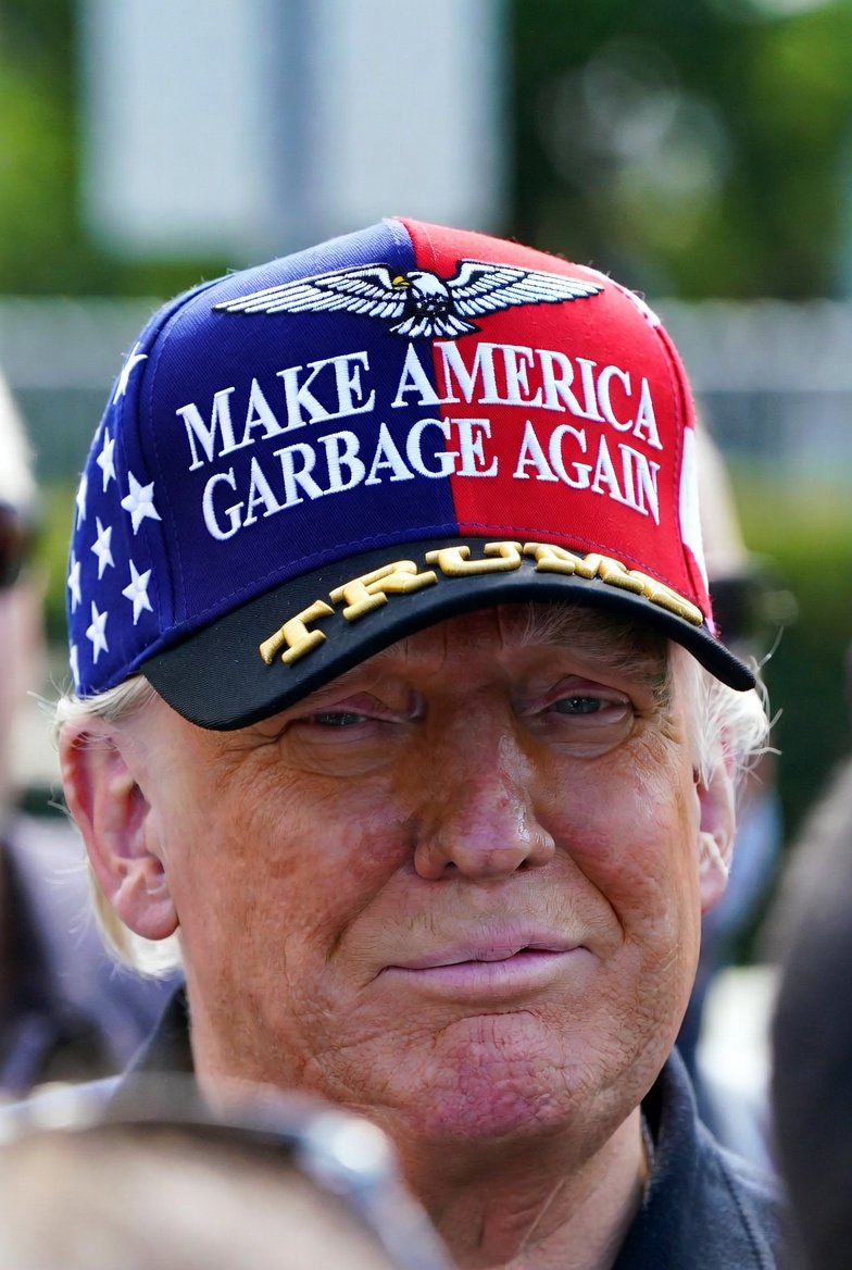 NAFOit's tweet photo. @Bricktop_NAFO #MakeAmericaGarbageAgain https://t.co/NxWSEX3tl5