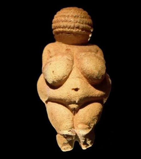 Can’t help but notice fat fertility dolls always start popping up towards the end of ancient civilizations in history
