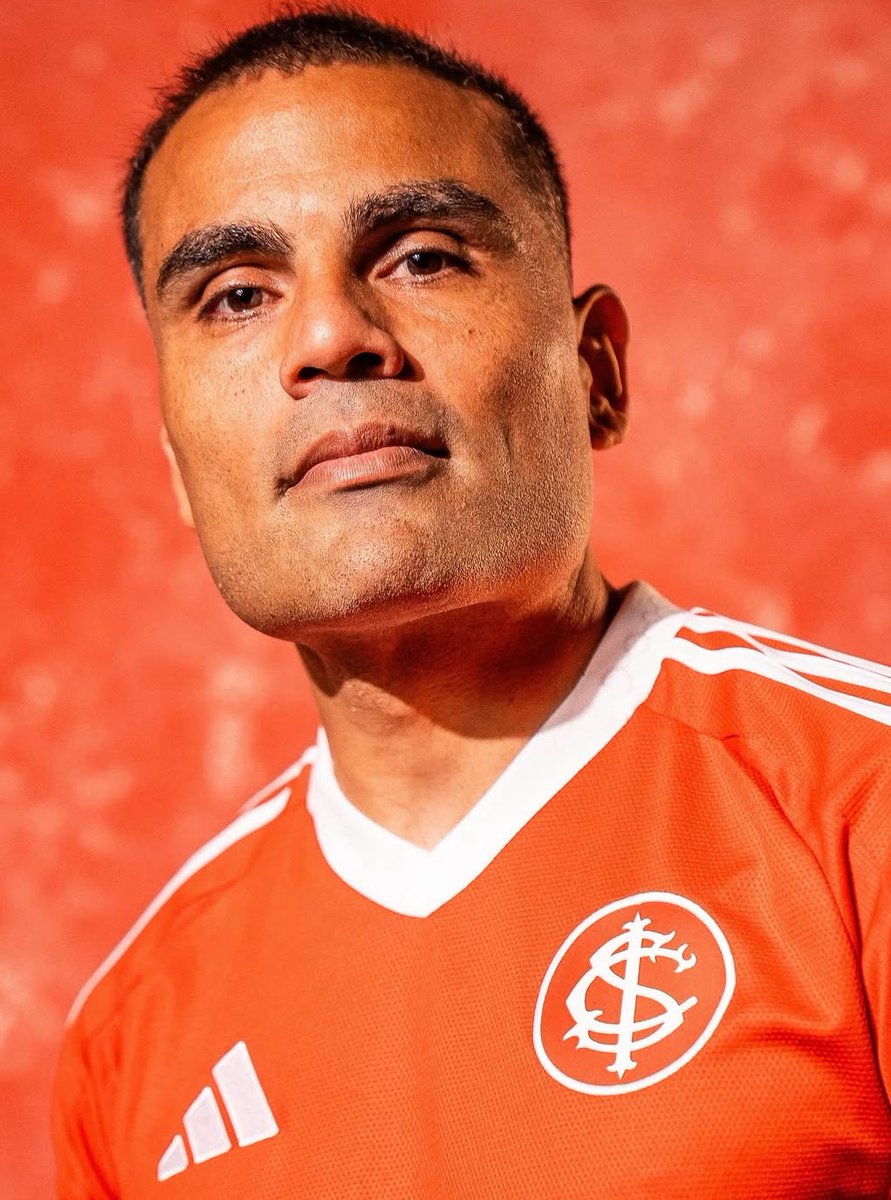 radar_colorado's tweet photo. Lesão grave de joelho aos 37 anos 
Se recupera, volta a campo e SALVA O INTER

GABRIEL MERCADO É ÍDOLO https://t.co/TAMctU48sg